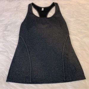 👻3/$15 Last Chance Sale!👻 GapFit Grey Athletic Top with Built-in Bra